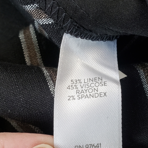 J. Jill Emilie Linen Stretch Paperbag Waist Black Stripe Petite Crop Pants - Picture 10 of 11